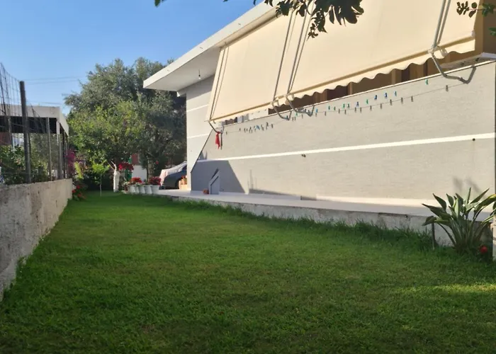 Dema Ksamil