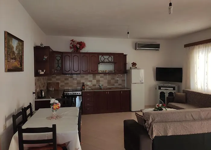 Dema Apartman Ksamil