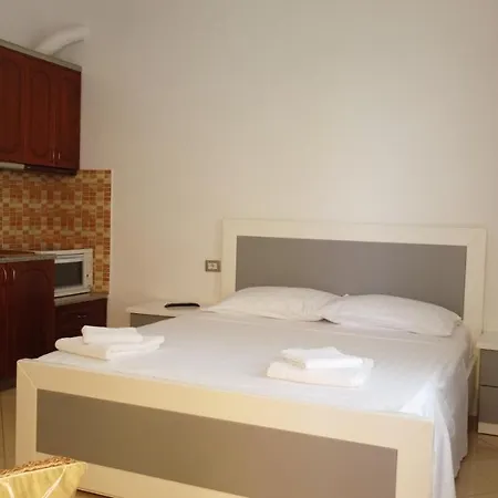 Dema Apartment *