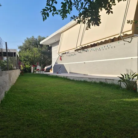 Dema Ksamil