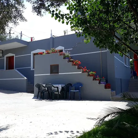 Dema Apartment Ksamil