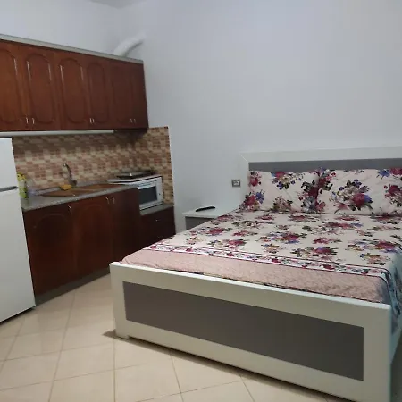 Dema Apartment Ksamil